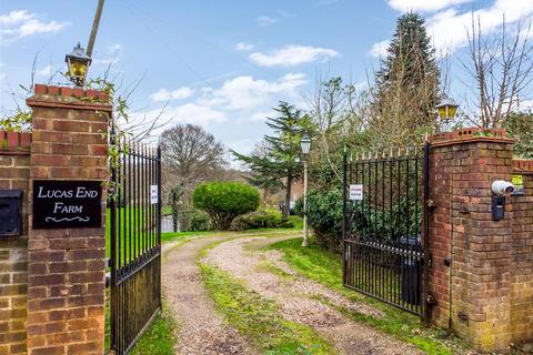 4 bedroom detached house for sale, Crouch Lane, Goffs Oak Waltham Cross EN7