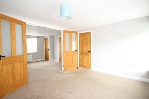 3 bedroom end of terrace house to rent, Hallam Street, Guiseley, UK, LS20