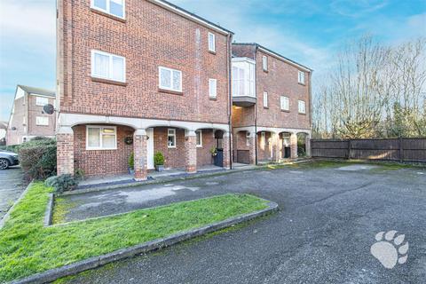 23 Brackley Crescent, Basildon, SS13 1RA