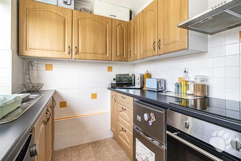 23 Brackley Crescent, Basildon, SS13 1RA