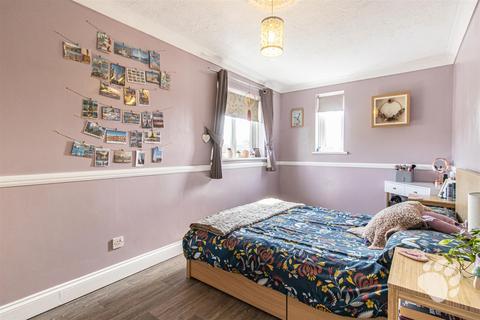 23 Brackley Crescent, Basildon, SS13 1RA