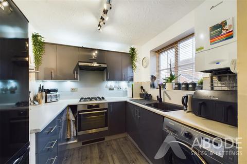 2 bedroom townhouse for sale, Kingsway, Burton-On-Trent DE14