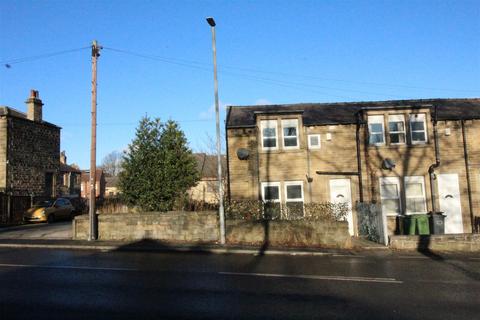 3 bedroom townhouse for sale, Cross Bank Road, Carlinghow, Batley