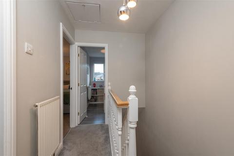 26 Bracken Way, Elland, HX5 9QH
