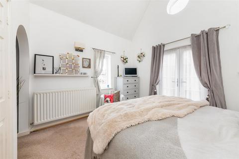 10 Dart Drive, Didcot, OX11 7XX