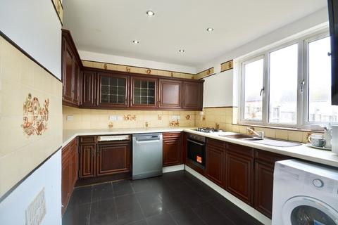 136 Hayling Road, Watford, WD19 7JR