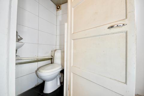 136 Hayling Road, Watford, WD19 7JR