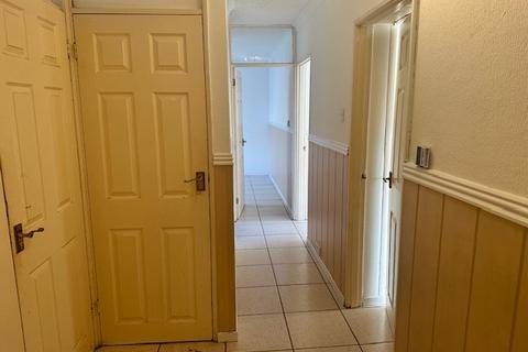 2 bedroom flat to rent, Dempster Court, Church Street, Nuneaton, Warwickshire, CV11