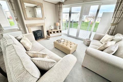 2 bedroom lodge for sale, Amble Links Holiday Park