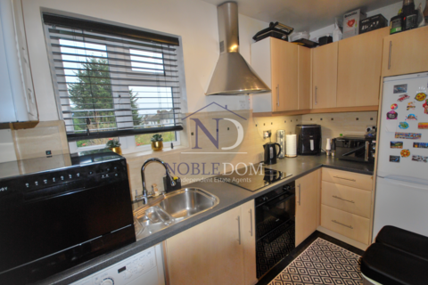 2 bedroom maisonette for sale, Greenford, UB6