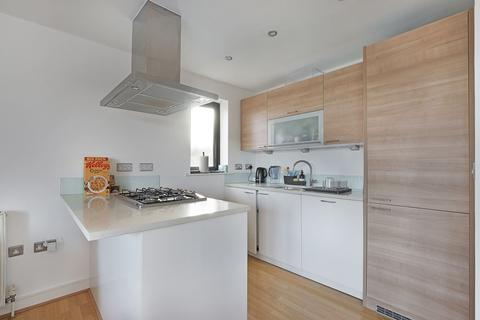 3 bedroom apartment for sale, Buckhurst Way, Buckhurst Hill, IG9