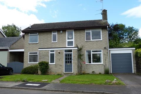 4 bedroom detached house to rent, Brookfields, Calver