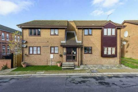 2 bedroom flat for sale, Gratton Terrace, London NW2