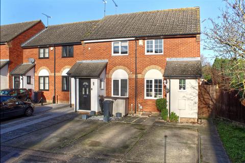 2 bedroom end of terrace house for sale, Hollybush Way, Cheshunt