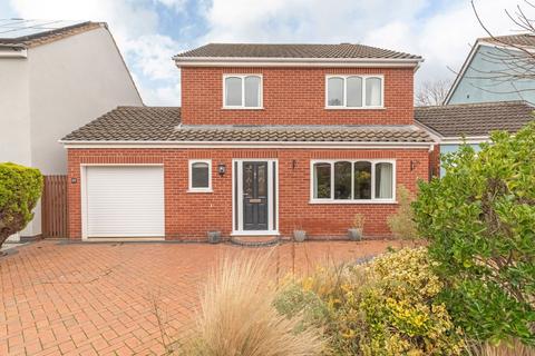 4 bedroom detached house for sale, Northage Close, Loughborough LE12