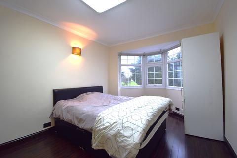 1 bedroom property to rent, 9 Fairview Crescent, Harrow HA2