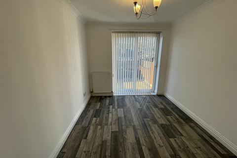 39 Dunvegan, Birtley, Chester Le Street, DH3 2JQ