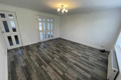 39 Dunvegan, Birtley, Chester Le Street, DH3 2JQ