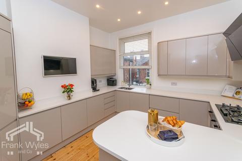 3 bedroom apartment for sale, Clifton Street, Lytham