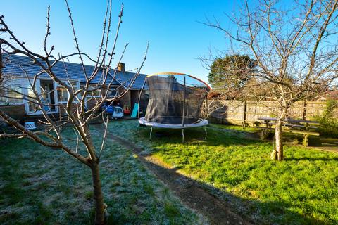 7 Bailey Crescent, Eastbourne, BN22 0RD
