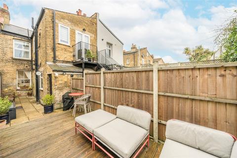 2 bedroom maisonette for sale, London SW17