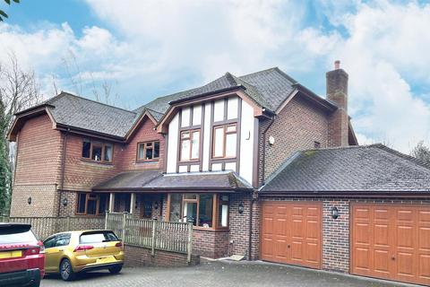 6 bedroom detached house for sale, St. Kitts Close, St. Leonards-On-Sea