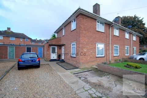 2 bedroom flat to rent, Bevan Close, Norwich NR5