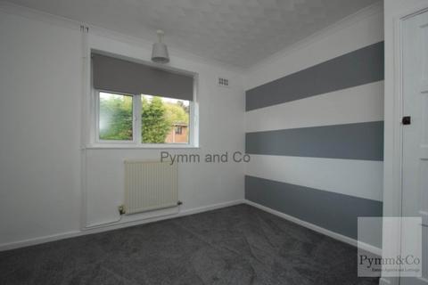 2 bedroom flat to rent, Bevan Close, Norwich NR5