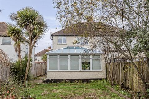 3 bedroom semi-detached house for sale, Tewkesbury Close, Byfleet