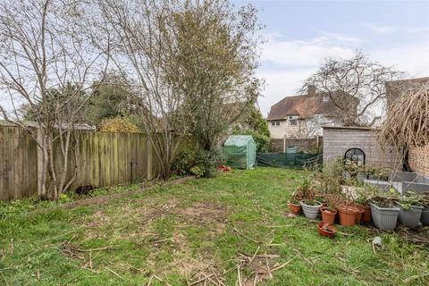 3 bedroom semi-detached house for sale, Tewkesbury Close, Byfleet