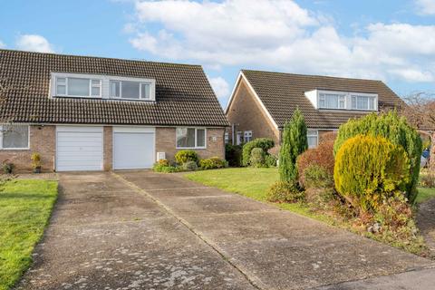 4 bedroom semi-detached house for sale, Trent Close, Stevenage SG1