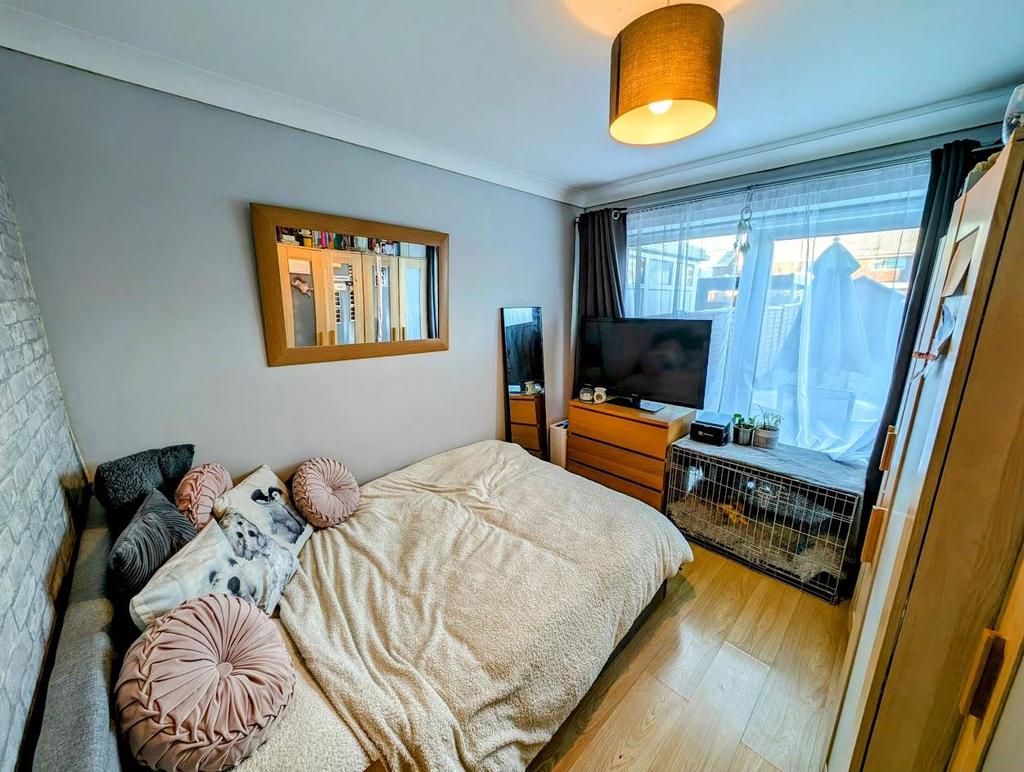 66 Merlin Way dining room.jpg