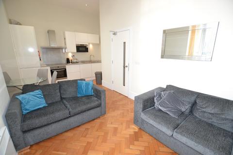 3 bedroom flat to rent, Dock Office, Furness Quay, Salford Quays, Salford, M50