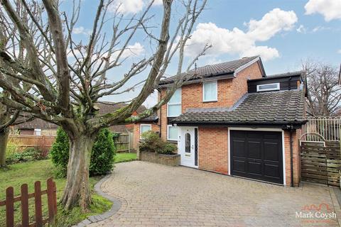 4 bedroom detached house for sale, Treadwell Road, Epsom KT18