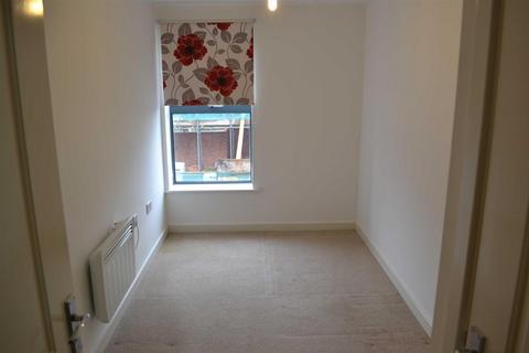 2 bedroom flat to rent, Harding Street, Town Centre, Swindon