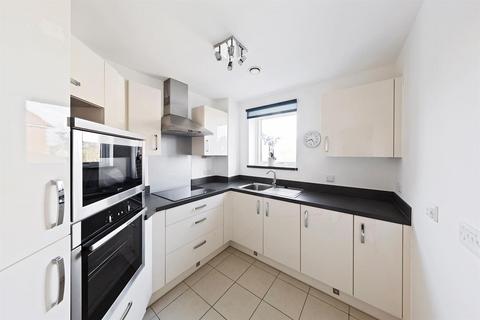 2 bedroom apartment for sale, London Road, Guildford