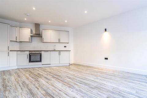 2 bedroom apartment to rent, Kingsbridge Point, Swindon SN1