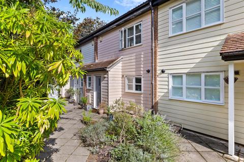 3 bedroom terraced house for sale, Station Road, Brighton