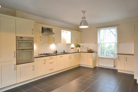 4 bedroom terraced house for sale, Peverell Avenue West, Poundbury, Dorchester