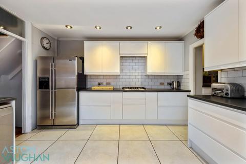 4 bedroom terraced house for sale, Queens Park Terrace, Brighton BN2