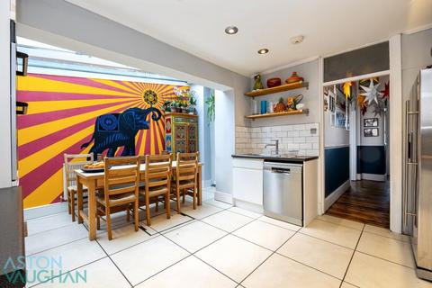 4 bedroom terraced house for sale, Queens Park Terrace, Brighton BN2