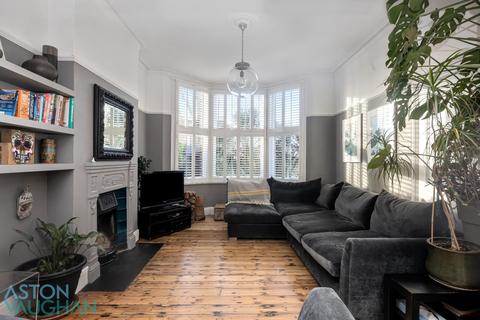 4 bedroom terraced house for sale, Queens Park Terrace, Brighton BN2