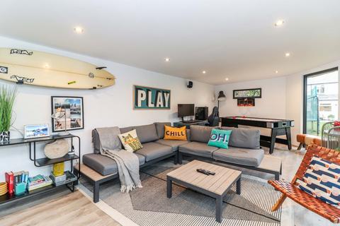15 Mayflower Way, Beaconsfield, HP9 1UF