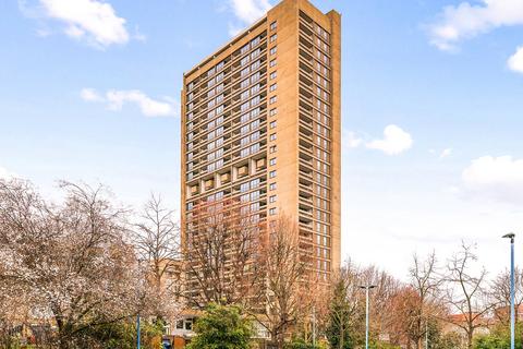 1 bedroom apartment to rent, Balfron Tower, St. Leonards Road, E14