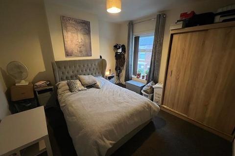 2 bedroom house to rent, Ordish Street, Burton-On-Trent