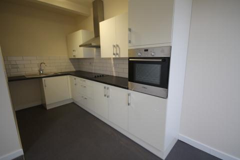 2 bedroom flat to rent, 1 High Greave Court, Sheffield, S5