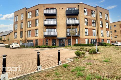 2 bedroom flat for sale, Devonshire Close, Grays