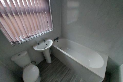 2 bedroom terraced house to rent, 4 Essex Street , Middlesbrough TS1