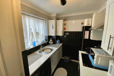 2 bedroom apartment for sale, Tomline Road, IP11