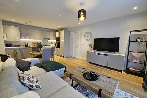 2 bedroom apartment for sale, Hartland Manor, Pyestock Way, Fleet